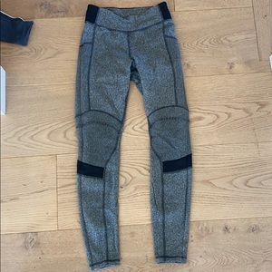 Lulu workout pants